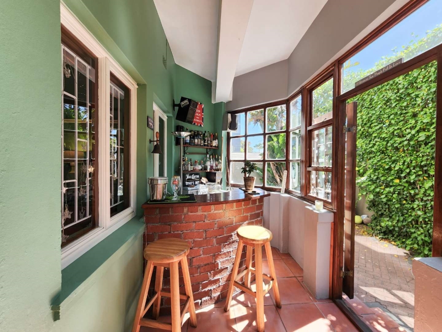 6 Bedroom Property for Sale in Muizenberg Western Cape